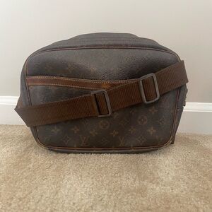 Louis Vuitton Crossbody Reporter PM